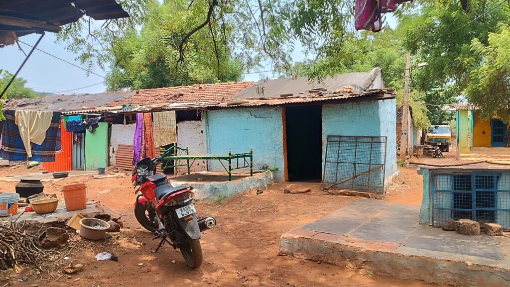 ಗಣಿ ಬಾದಿತ ಪ್ರದೇಶ 2