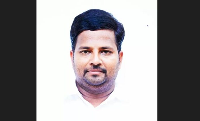 ಡಾಕ್ಟರೇಟ್&zwnj; ಒದವಿ ಪಡೆದ ಗಿರೀಶ್&zwnj; ಕುಮಾರ್&zwnj; ಜಿ