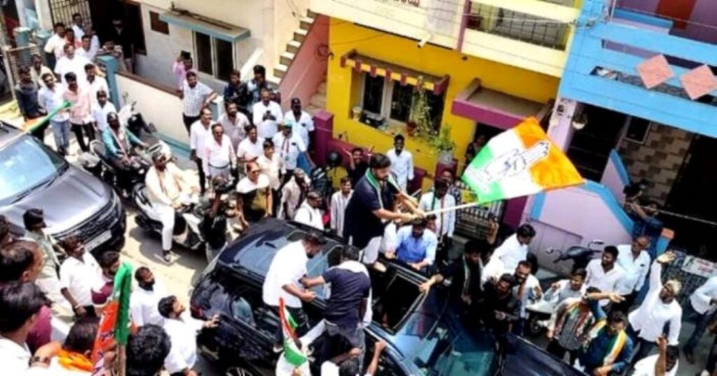 ದಾವಣಗೆರೆಯಲ್ಲಿ ಪ್ರದೀಪ್ ಈಶ್ವರ್ ರೋಡ್ ಶೋ