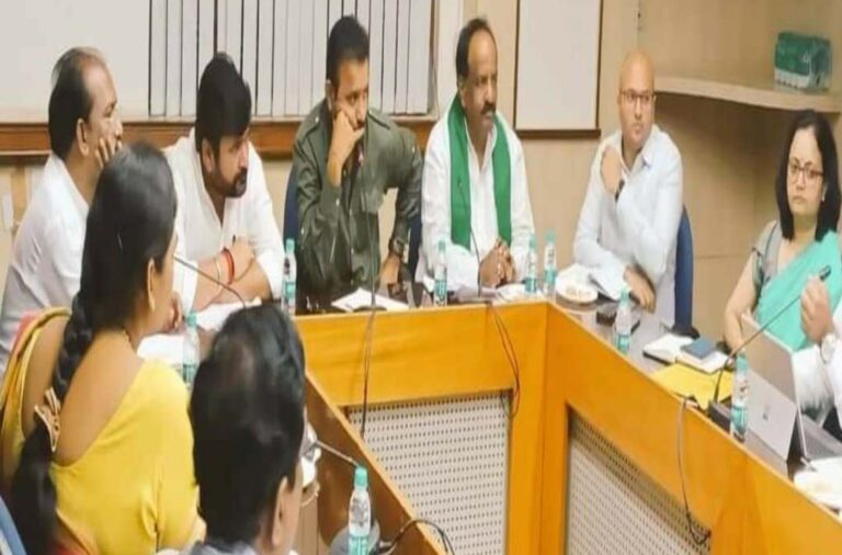 ನೀರಿನ ಪೂರೈಕೆ ಕಾಮಗಾರಿಗಳನ್ನು ಸಮರ್ಪಕವಾಗಿ ನಡೆಸಲು ಸೂಚನೆ