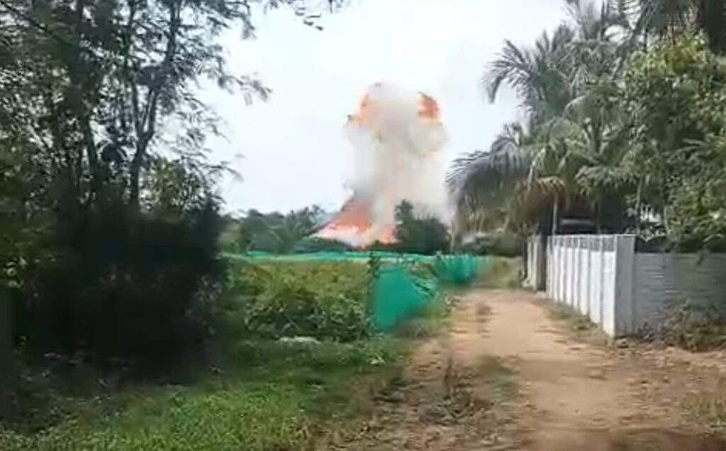 1004588829
