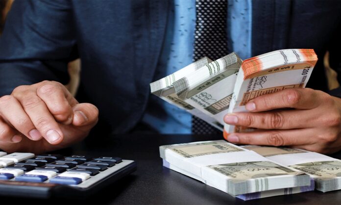 how-much-money-can-be-kept-at-home-what-does-the-it-department-rule-say-1021