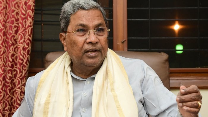 ಸಿದ್ದರಾಮಯ್ಯ, ಸುರ್ಜೇವಾಲಾ ವಿರುದ್ಧ ಬಿಜೆಪಿ ದೂರು