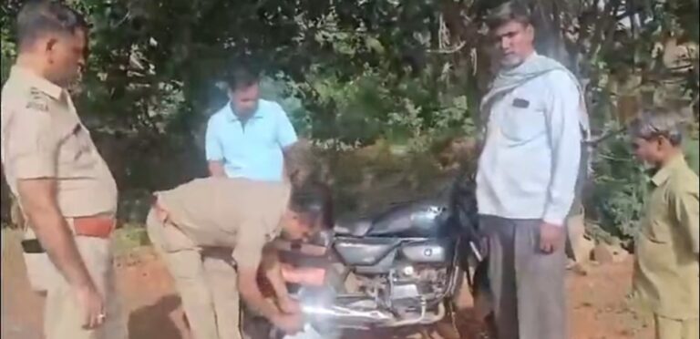 ಬೆಳಗಾವಿ : ಗಾಂಜಾ ವಶ : ಮೌನದಲ್ಲಿ ಬೆಳೆಯುತ್ತಿರುವ ಮಾದಕ ಭೀತಿ &ndash; ರಾಮದುರ್ಗ ಸುರಕ್ಷಿತವೋ?