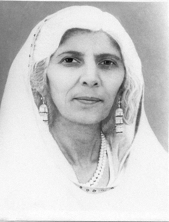 Abadi bano