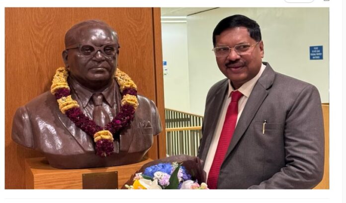 ಬಿ ಆರ್‌ ಗವಾಯಿ