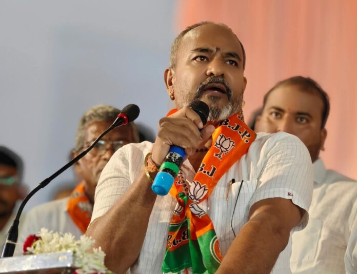 ಬೆಳಗಾವಿ : ತಾಲ್ಲೂಕಿನ ಜನತೆ ತೋರಿಸುವ ನಿಷ್ಠಾವಂತ ಅಭ್ಯರ್ಥಿಗಳನ್ನು ಗೆಲ್ಲಿಸಬೇಕು: ರಮೇಶ ಕತ್ತಿ
