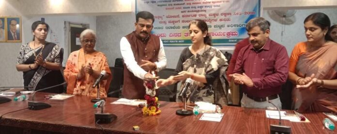 ಮಕ್ಕಳ ಹಕ್ಕುಗಳ ರಕ್ಷಣೆ ಸಭೆ