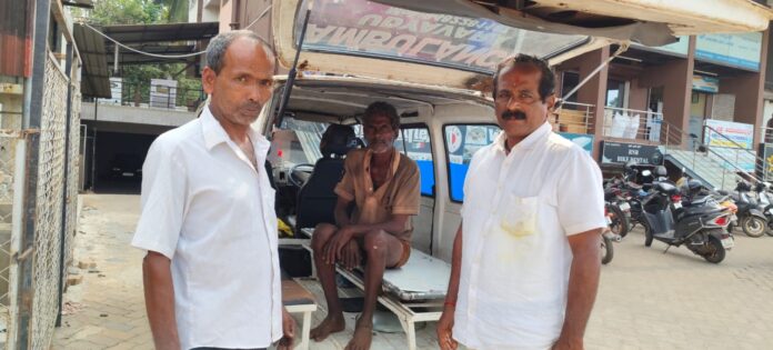 ಉಡುಪಿ | ಪಾದಚಾರಿಗೆ ಬೈಕ್ ಡಿಕ್ಕಿ, ಎರಡು ದಿನ ಮರದಡಿಯಲ್ಲೆ ಕಳೆದ ಕಾರ್ಮಿಕ ! ರಕ್ಷಣೆ