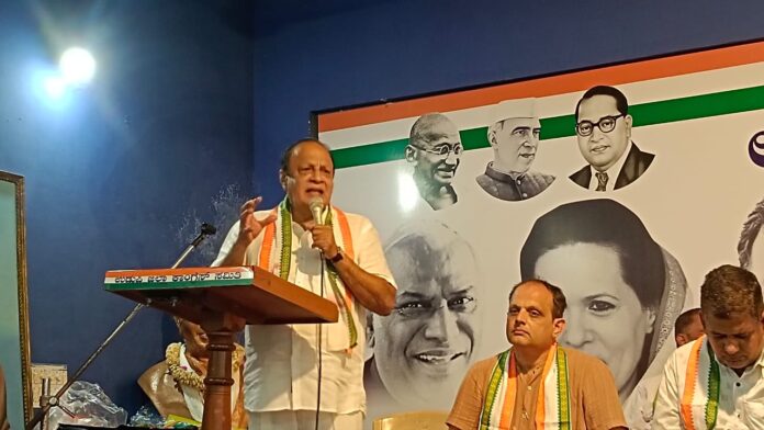 ಉಡುಪಿ | ಸಂವಿಧಾನ ಎಲ್ಲರನ್ನೂ ಒಟ್ಟು ಸೇರಿಸುತ್ತದೆ, ಅದುವೇ ನಮ್ಮ ದಾರಿದೀಪ - ವಿನಯ್ ಕುಮಾರ್ ಸೊರಕೆ