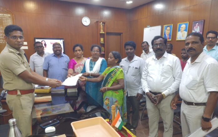 ಉಡುಪಿ | ಕೊಲ್ಲೂರು ಕೊರಗ ವಿಧವೆ ಮನೆ ಧ್ವಂಸ, ಡಿಸಿ ಮತ್ತು ಎಸ್ ಪಿಗೆ ಮನವಿ ಸಲ್ಲಿಕೆ
