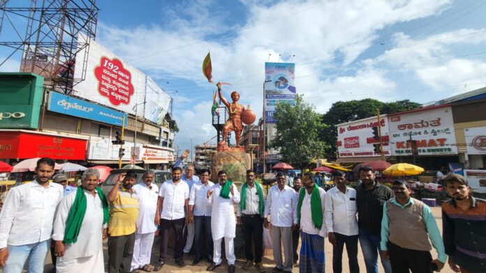 ಹುಬ್ಬಳ್ಳಿ | ಕುರುಬ ಸಮಾಜದ ಕುಲಶಾಸ್ತ್ರ ಅಧ್ಯಯನವನ್ನು ಕೇಂದ್ರ ಸರ್ಕಾರಕ್ಕೆ ಕಳುಹಿಸಲು ಒತ್ತಾಯ