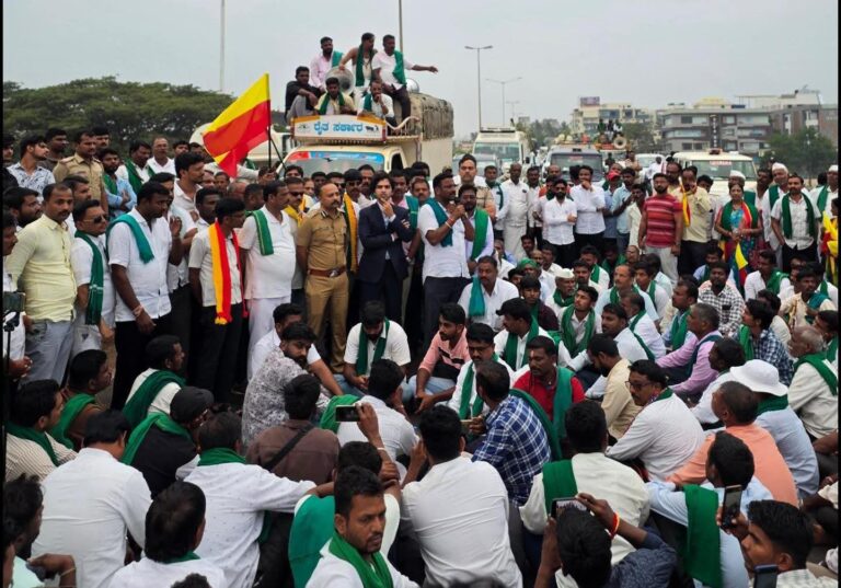 ಬೆಳಗಾವಿ | ರೈತರ ಹೋರಾಟಕ್ಕೆ ಎರಡು ಮೂರು ದಿನಗಳಲ್ಲಿ ಶುಭಸುದ್ದಿ: ಜಿಲ್ಲಾಧಿಕಾರಿ ಭರವಸೆ