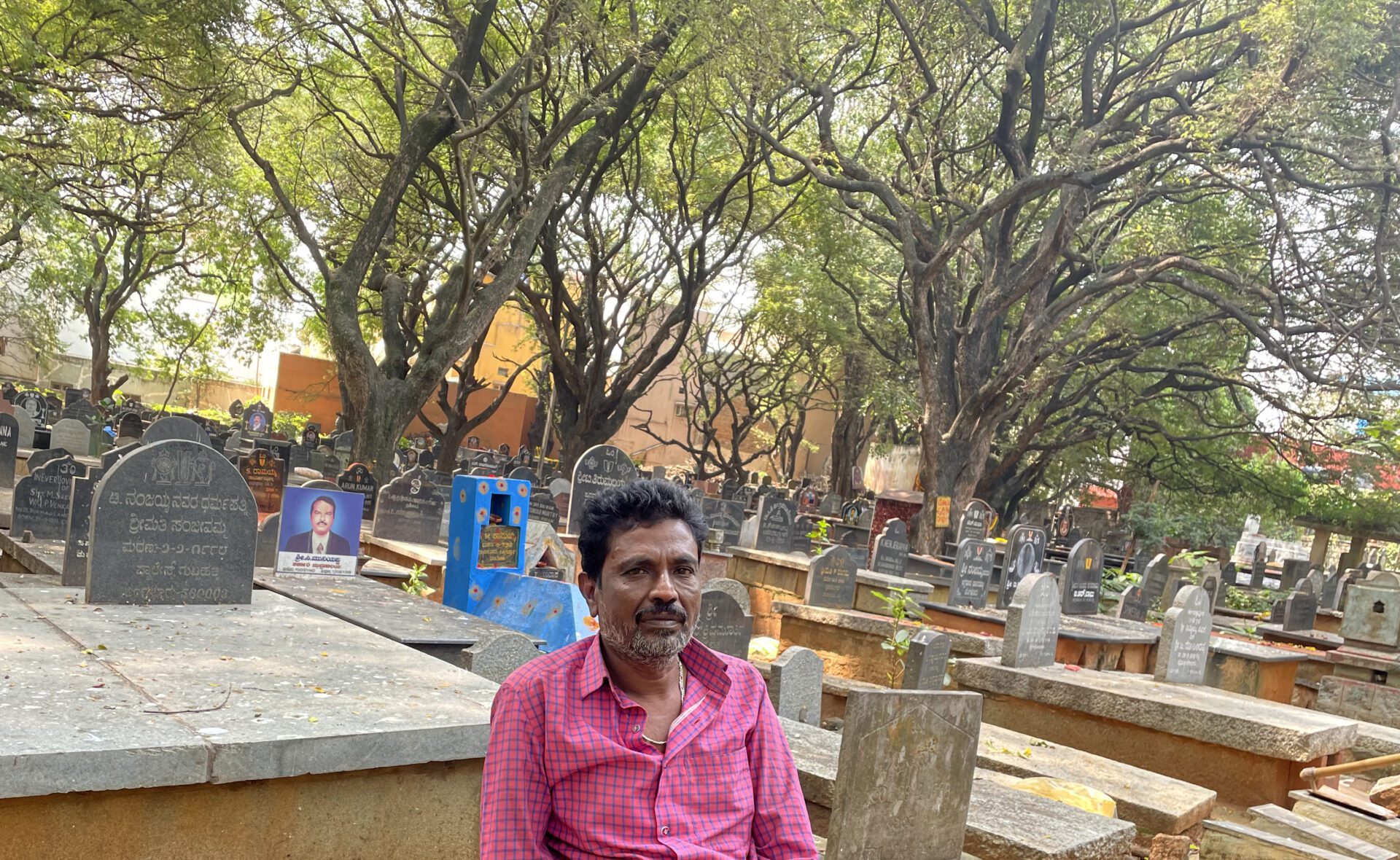 ಗುಂಡಿ ನಮ್ ಜನ ಬಸವರಾಜು ಮೇಗಲಕೇರಿ