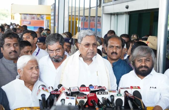 ಧಾರವಾಡ | ಬಸವರಾಜ ಬೊಮ್ಮಾಯಿ ವಕ್ಫ್ ಆಸ್ತಿ ಕಾಪಾಡುವುದಾಗಿ ಹೇಳಿದ್ದರು: ಸಿಎಂ ಸಿದ್ಧರಾಮಯ್ಯ