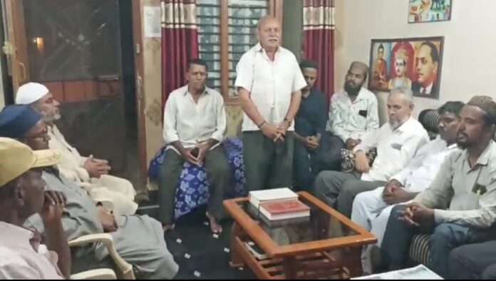ಹುಬ್ಬಳ್ಳಿ | ಲಿಂಗಾಯತರ ಮನೆಯಲ್ಲಿ ರಂಜಾನ್ ಪ್ರಯುಕ್ತ ಇಫ್ತಿಯಾರ್ ಕೂಟ: ವಿವಿಧ ಧರ್ಮಿಯರು ಭಾಗಿ
