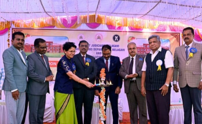 ಬೆಳಗಾವಿ | ರಾಮದುರ್ಗದಲ್ಲಿ ₹9.95 ಕೋಟಿ ವೆಚ್ಚದ ನೂತನ ನ್ಯಾಯಾಲಯ ಕಟ್ಟಡ ಉದ್ಘಾಟನೆ