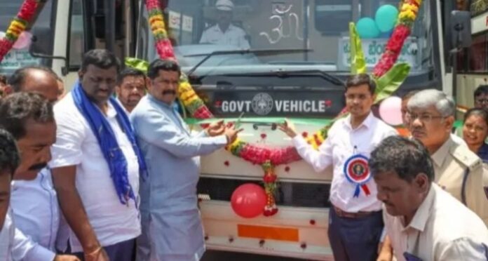 ಕೊಪ್ಪಳ | ಕೊಪ್ಪಳ-ಬೆಂಗಳೂರು ನಡುವೆ ನಾನ್ ಎಸಿ ಸ್ಲೀಪರ್ ಬಸ್; ಸೇವೆಗೆ ಹಸಿರು ನಿಶಾನೆ