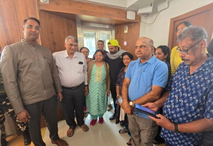 ಧಾರವಾಡ | ಪಹಲ್ಗಾಮ್ ದಾಳಿ; ಸಚಿವ ಲಾಡ್‌ಗೆ ಧನ್ಯವಾದ ಹೇಳಿದ ಪ್ರವಾಸಿಗರು