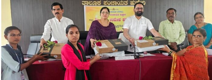 ಬೆಳಗಾವಿ | 4 ನೇ ತ್ರೈಮಾಸಿಕ ಸಭೆ ಶಾಸಕ ನಿಖಿಲ್ ಕತ್ತಿ ಪ್ರಗತಿ ಪರಿಶಿಲನೆ
