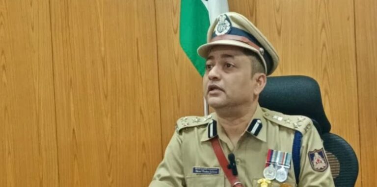ಬೆಳಗಾವಿ | ಮಾರಕಾಸ್ತ್ರ ಹಿಡಿದು ತಿರುಗುವವರ ವಿರುದ್ಧ ರೌಡಿಶೀಟರ್ ಪ್ರಕರಣ: ಬೆಳಗಾವಿ ಪೊಲೀಸ್ ಆಯುಕ್ತರ ಎಚ್ಚರಿಕೆ
