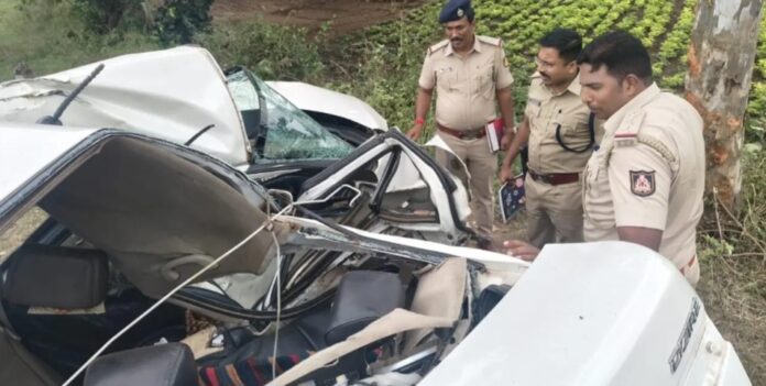 ಬೆಳಗಾವಿ : ಭೀಕರ ಕಾರು ಅಪಘಾತ – ಇಬ್ಬರು ಸ್ಥಳದಲ್ಲೇ ಸಾವು, ಒಬ್ಬರಿಗೆ ಗಂಭೀರ ಗಾಯ