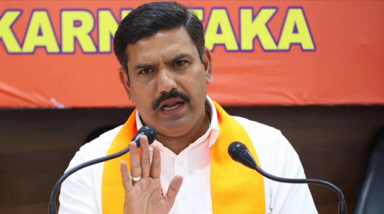 ಬೆಳಗಾವಿ : 2.5 ವರ್ಷದಲ್ಲಿ 2,500 ರೈತರ ಆತ್ಮಹತ್ಯೆ: ಸರ್ಕಾರವೇ ನೇರ ಹೊಣೆ : ವಿಜಯೇಂದ್ರ ಆರೋಪ