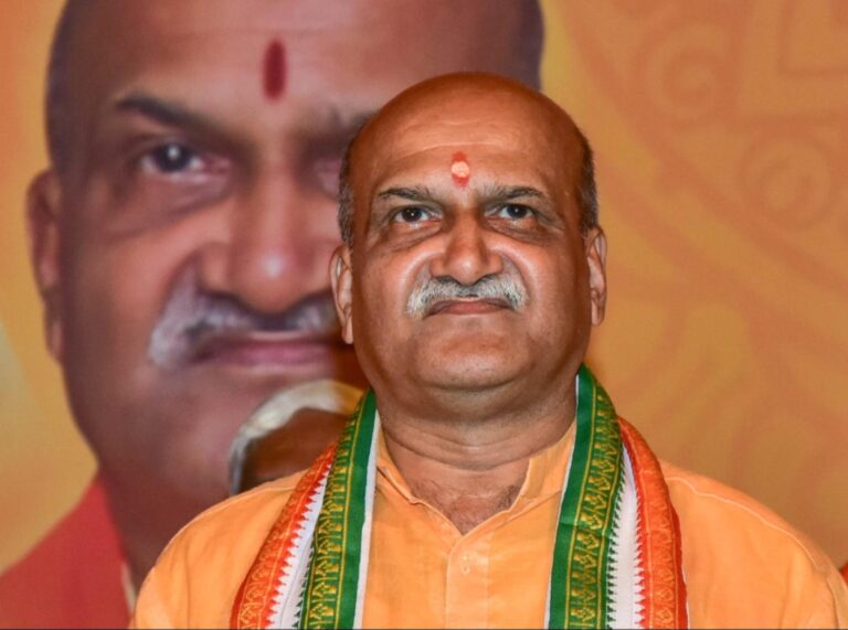 ಬೆಳಗಾವಿ | ಖಮೇನಿ ಪೋಸ್ಟರ್ ತೆರವುಗೆ ಶ್ರೀರಾಮಸೇನೆ ಆಗ್ರಹ