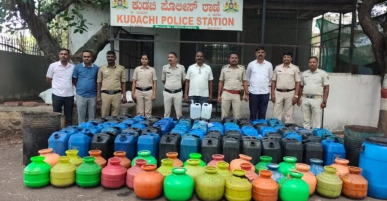 ಬೆಳಗಾವಿ | ಕಳ್ಳಭಟ್ಟಿ ಅಡ್ಡೆ ಮೇಲೆ ದಾಳಿ