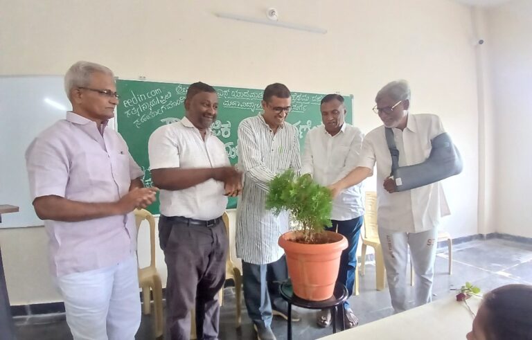 ಬೆಳಗಾವಿ | ಮಾಧ್ಯಮಗಳ ನಿಜವಾದ ಮಾಲಿಕರು ಪ್ರಜಾಪ್ರಭುತ್ವದಲ್ಲಿರುವ ಜನರು: ಹೃಷಿಕೇಶ ದೇಸಾಯಿ