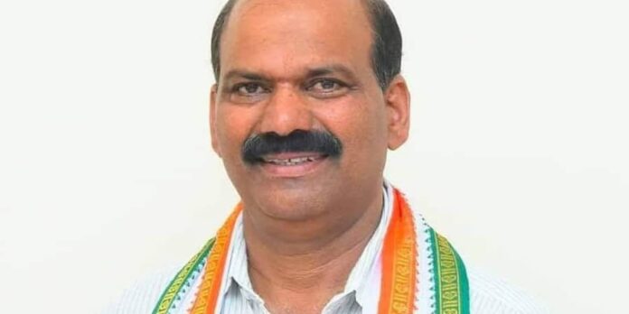 T D Rajegouda