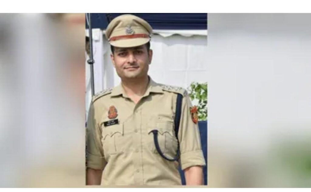 ಪತ್ರಕರ್ತೆಯ ಎದೆ ಹಿಂಡಿ ವಿಕೃತಿ ಮೆರೆದ ಪೊಲೀಸ್ ಅಧಿಕಾರಿಗೆ DCP ಹುದ್ದೆಗೆ ಬಡ್ತಿ ನೀಡಿದ ಮೋಶಾ ಸರ್ಕಾರ!
