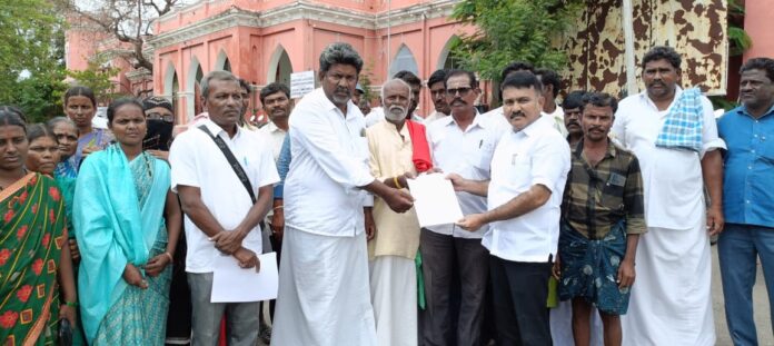 ಸರ್ಕಾರಿ ಭೂಮಿಯಲ್ಲಿ ಸಾಗುವಳಿ