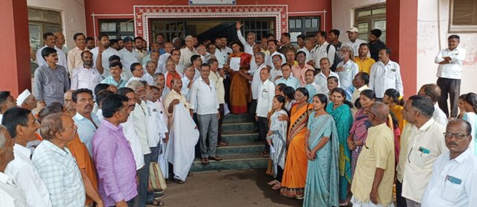 ಏಳನೇ ವೇತನ ಆಯೋಗ ಜಾರಿಗೊಳಿಸಿ