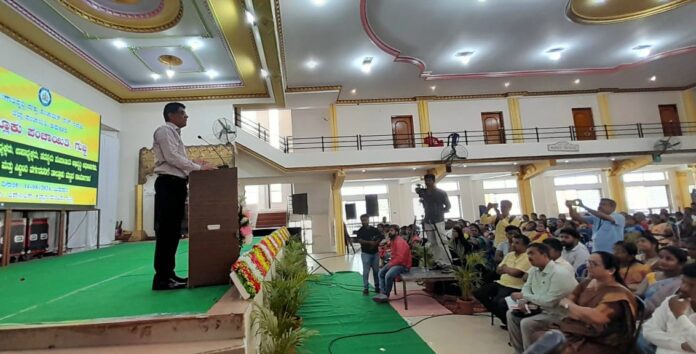 Tumkur|Grama panchayats need to unite and work as a team for development: G.Prabhu, CEO