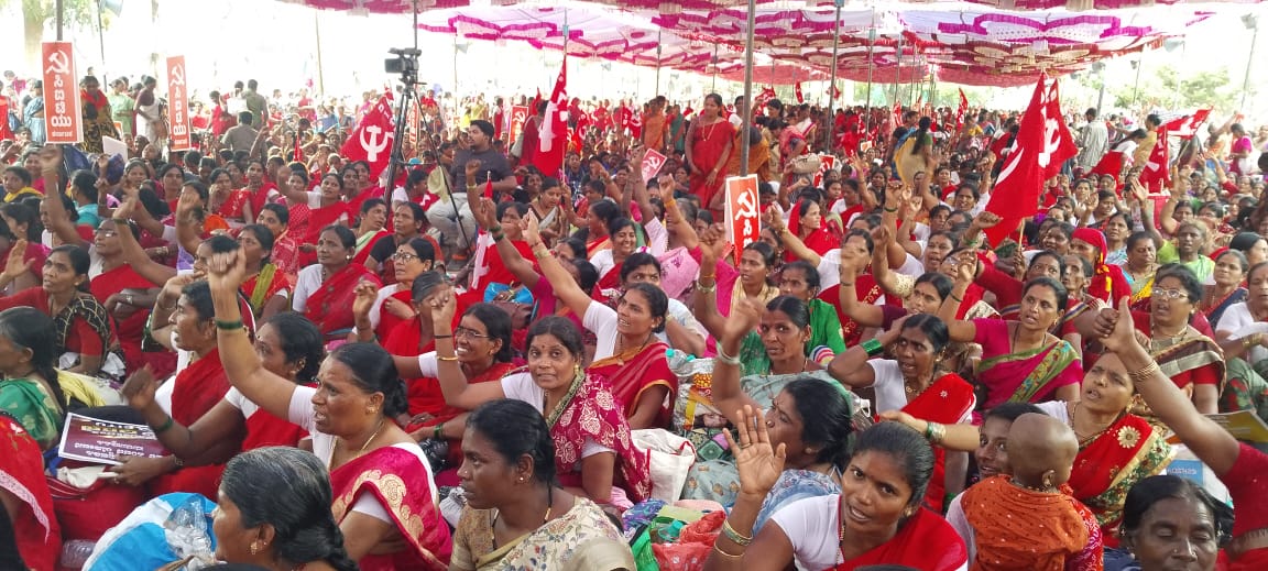  ಅಂಗನವಾಡಿ ಕಾರ್ಯಕರ್ತೆಯರು
