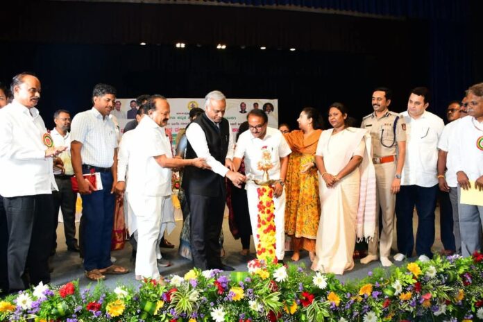 ಪ್ರಬುದ್ಧ ಸಮಾಜ ನಿರ್ಮಿಸುವಲ್ಲಿ ಶಿಕ್ಷಕರ ಪಾತ್ರ‌ ಹಿರಿದು