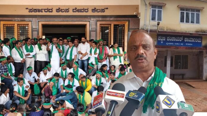ಉಡುಪಿ | ಬೈಂದೂರು ಪಟ್ಟಣ ಪಂಚಾಯತ್‌ ವ್ಯಾಪ್ತಿಯಿಂದ ಹಳ್ಳಿಗಳನ್ನು ಕೈಬಿಡಿ ! ಬೀದಿಗಿಳಿದ ಅನ್ನದಾತರು