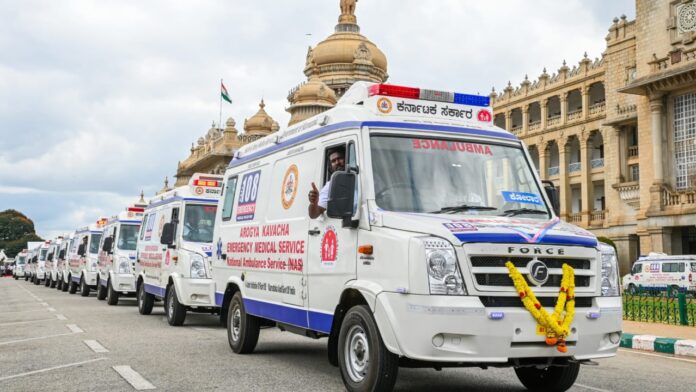 ಉಡುಪಿ | ಹಳಿ ತಪ್ಪಿದ 108 ಆಂಬುಲೆನ್ಸ್ ಸೇವೆ: 24*7 ಬದಲಿಗೆ 16*7 ಕಾರ್ಯಾಚರಣೆ ? ರೋಗಿಗಳ ಪರದಾಟ