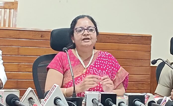 ಉಡುಪಿ | ಕಟಪಾಡಿ ಓವರ್ ಪಾಸ್ ಕಾಮಗಾರಿ ಹಿನ್ನೆಲೆ, ವಾಹನಗಳ ಸುಗಮ ಸಂಚಾರಕ್ಕೆ ಮಾರ್ಗ ಕಲ್ಪಿಸಿ : ಜಿಲ್ಲಾಧಿಕಾರಿ