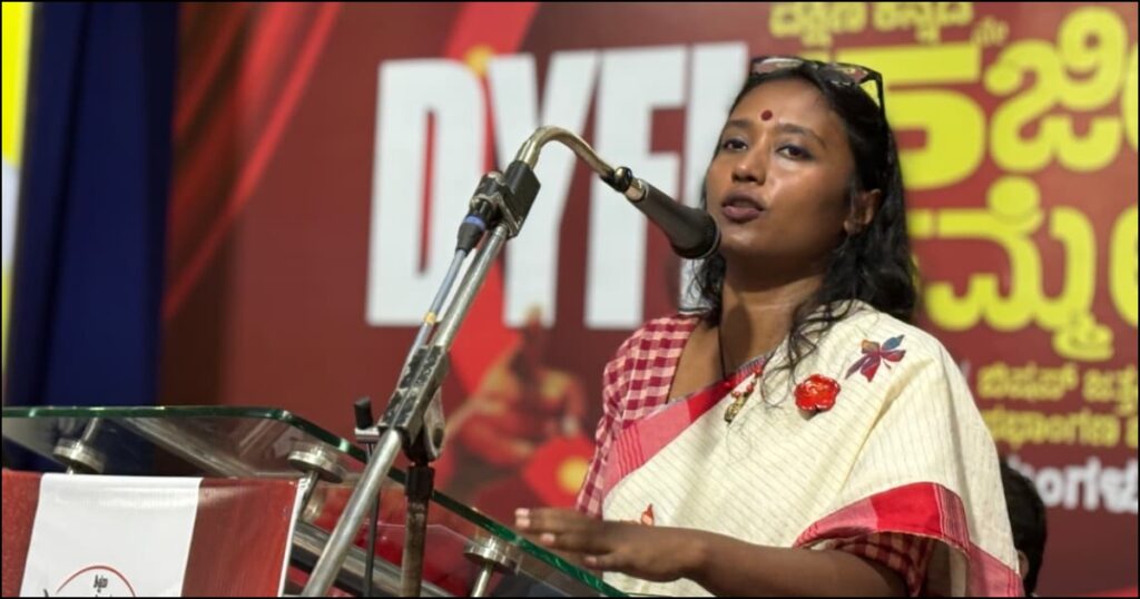 ಮಂಗಳೂರು | ನರೇಂದ್ರ ಮೋದಿ ವಿಕಾಸ ಪುರುಷನಲ್ಲ ದೇಶದ ಅಭಿವೃದ್ಧಿಯ ವಿನಾಶ ಪುರುಷ: ದೀಪ್ಸಿತಾ ಧರ್ ವಾಗ್ದಾಳಿ