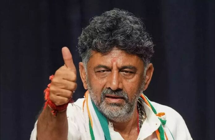 ಡಿ ಕೆ ಶಿವಕುಮಾರ್