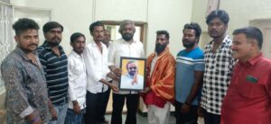 eshwar khandre fan
