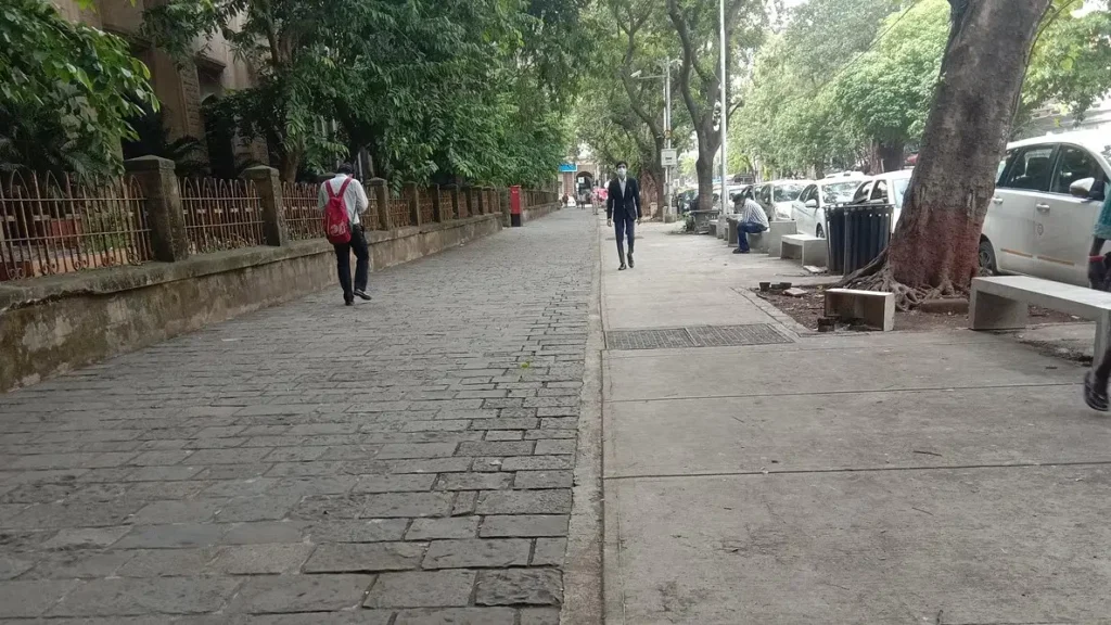 footpath100