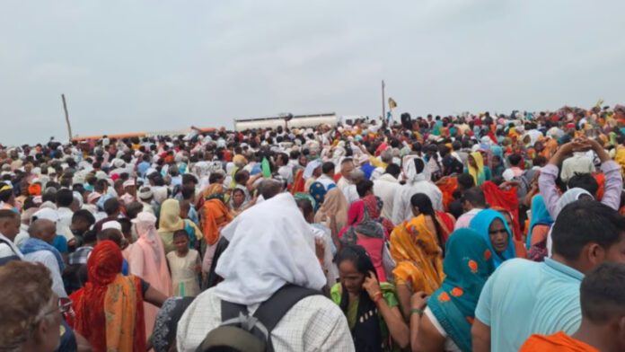 ಹಾಥರಸ್ ಭೋಲೆ ಬಾಬಾ ಪಾದದ ಧೂಳು