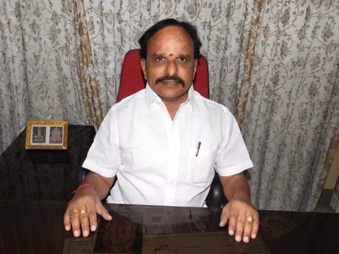 ಡಿ ಸುಧಾಕರ್