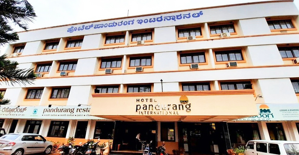 hotel pandurang international