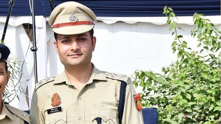 ದೆಹಲಿ ಪ್ರತಿಭಟನೆ ವೇಳೆ ಪತ್ರಕರ್ತೆಗೆ ಕಿರುಕುಳ ಆರೋಪ; ಎಸಿಪಿ ಭಗತ್ ಬಡ್ತಿಗೆ ಬ್ರೇಕ್‌
