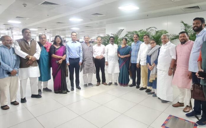 ಇಂಡಿಯಾ ನಾಯಕರು