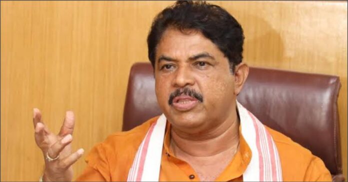 ಆರ್‌ ಅಶೋಕ್